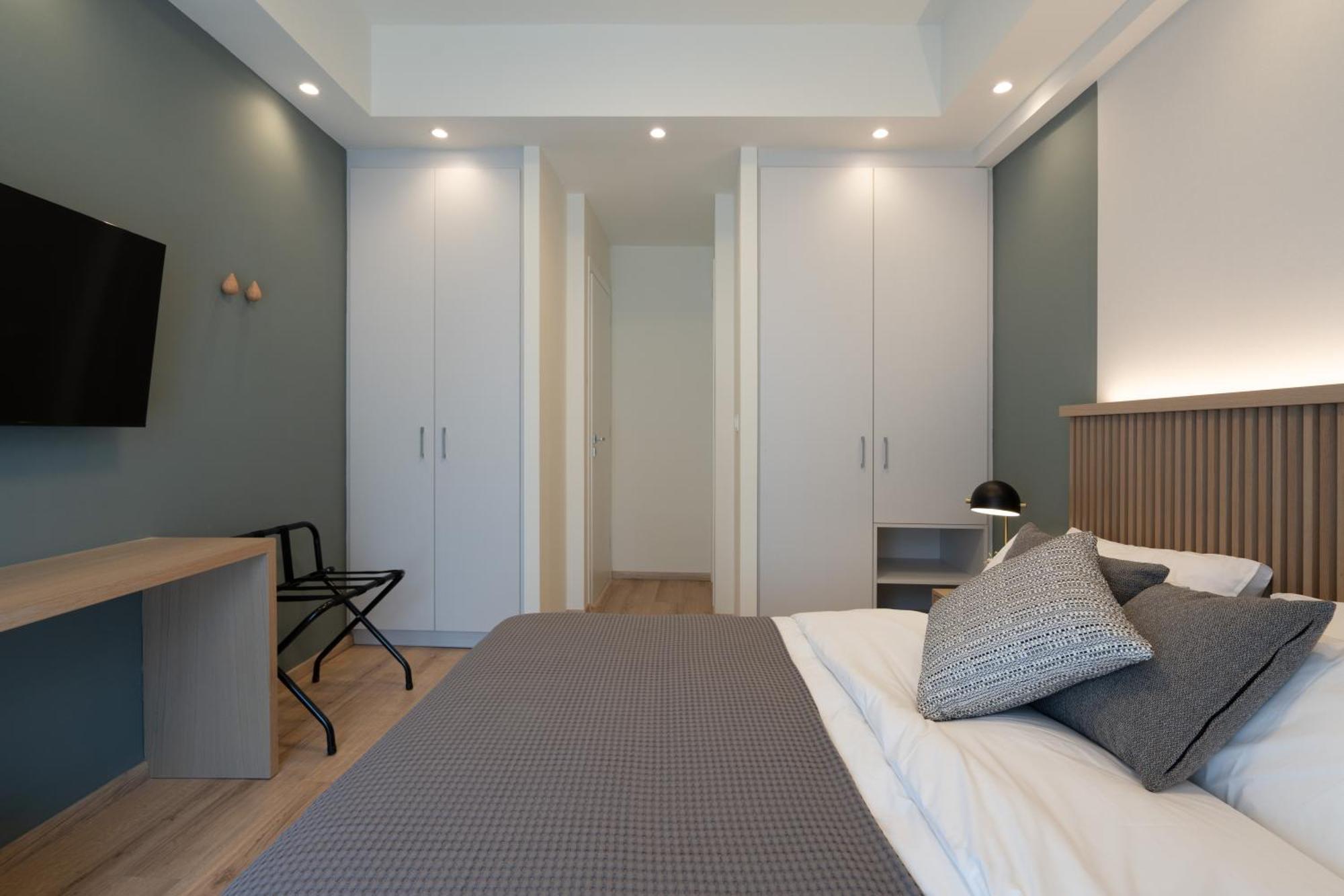 Newly Renovated 2 Bedroom Apartment, 5Min To Metro Athen Eksteriør billede